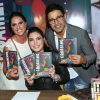 zeze-di-camargo-e-graciele-lacerda-prestigiam-o-lancamento-de-livro-da-sobrinha-do-cantor,-emanuely-camargo