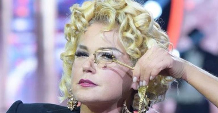 video:-com-direito-a-figurino,-xuxa-danca-madonna-e-faz-homenagem-as-mulheres-ao-som-de-‘express-yourself’