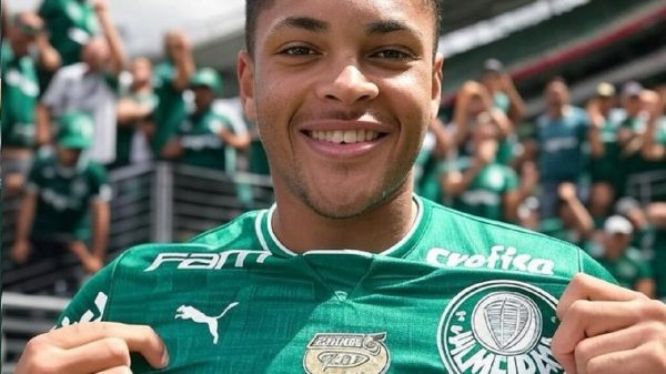 Vitor Roque está muito próximo do Palmeiras (Foto: Reprodução)